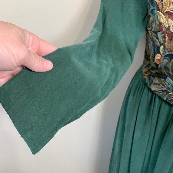 VTG Carol Anderson Green Dress with with Tapestry Bodice Size 6 - Picture 11 of 15